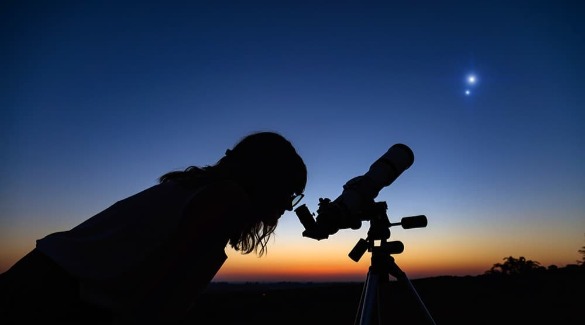 4 Things You Can Skywatch From Sunset Beach This Summer | Sunset Vacations
