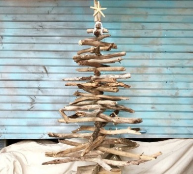Tabletop Driftwood Tree | Sunset Vacations