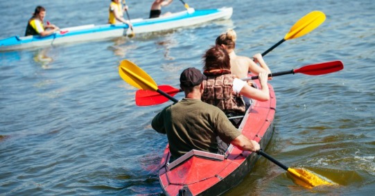 Kayaks and Canoes in Sunset Beach | Sunset Vacations