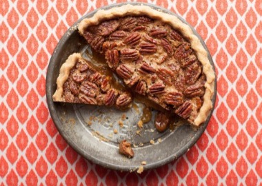 Pioneer Woman's Pecan Pie | Sunset Vacations