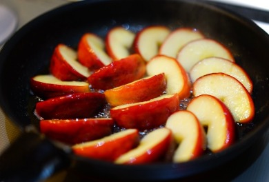 Sweet Sautéed Apples | Sunset Vacations