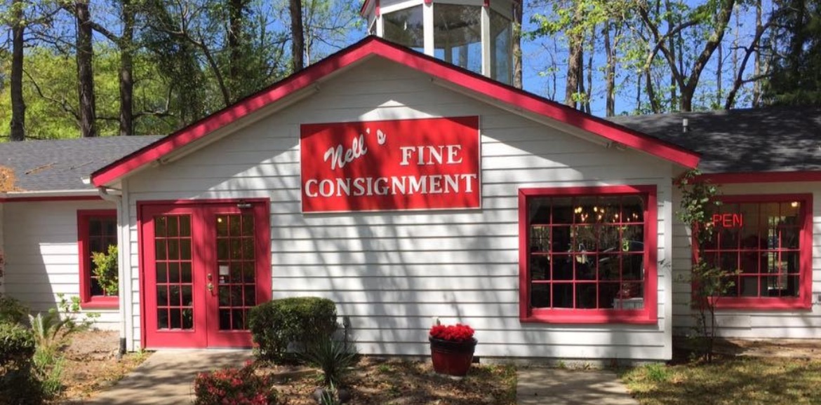 Nell's Fine Consignment in Calabash | Sunset Vacations